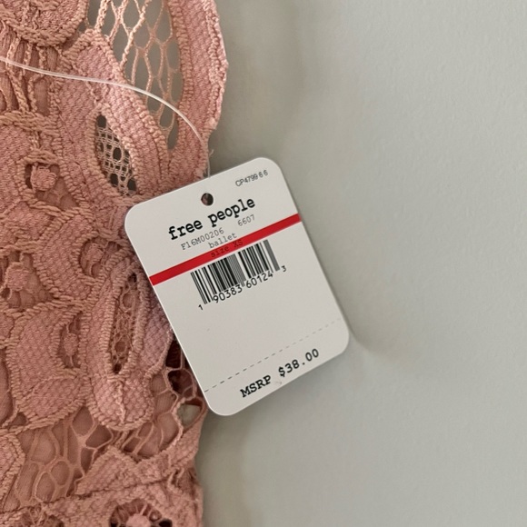 Free People Adella Embroidered Lace Cotton-Blend Bralette XS NWT - Picture 3 of 7